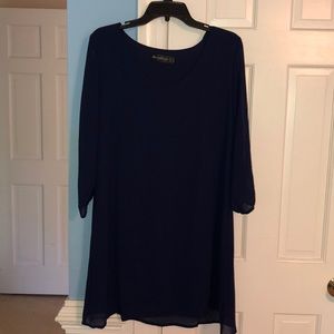 V-neck 3/4 sleeves dress